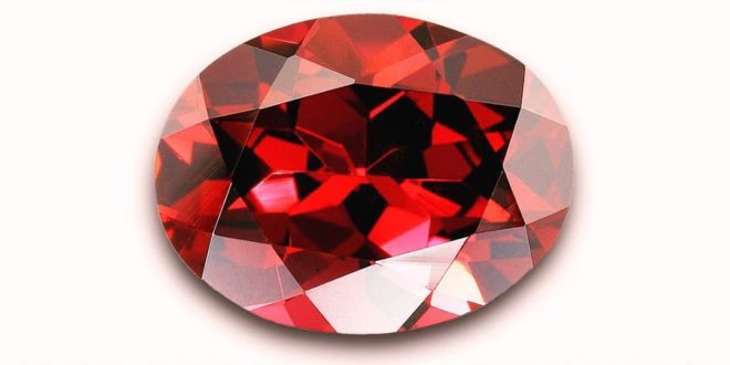 We have some lovely Garnet pieces for this months birthstone ️treat yourself or ...